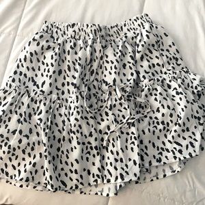 White skirt, size US 2, Princess Polly